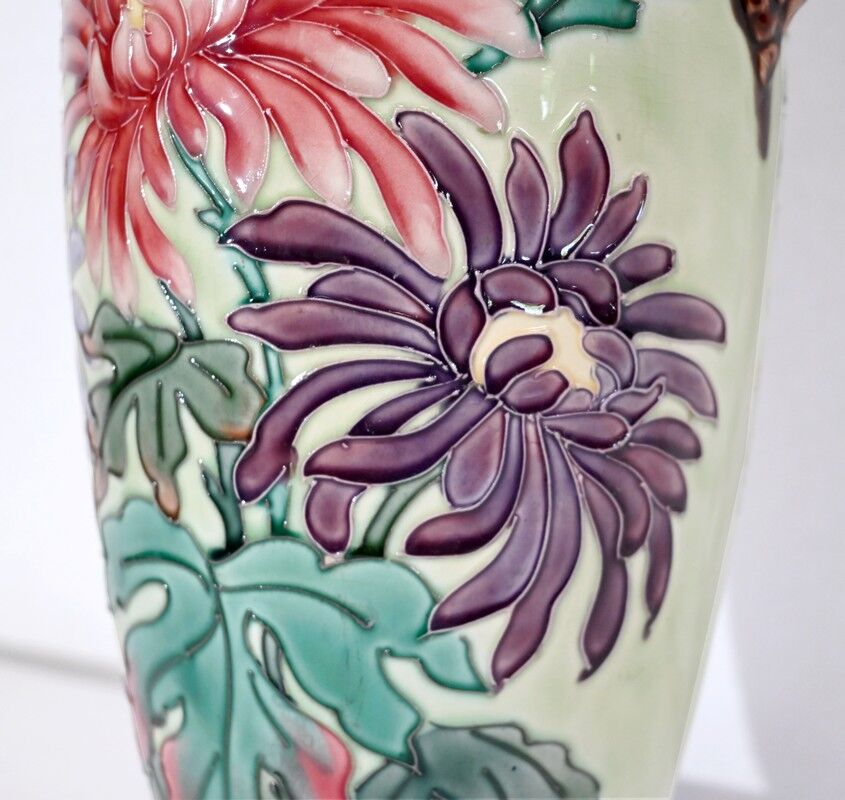 Ceramic vase – 1930