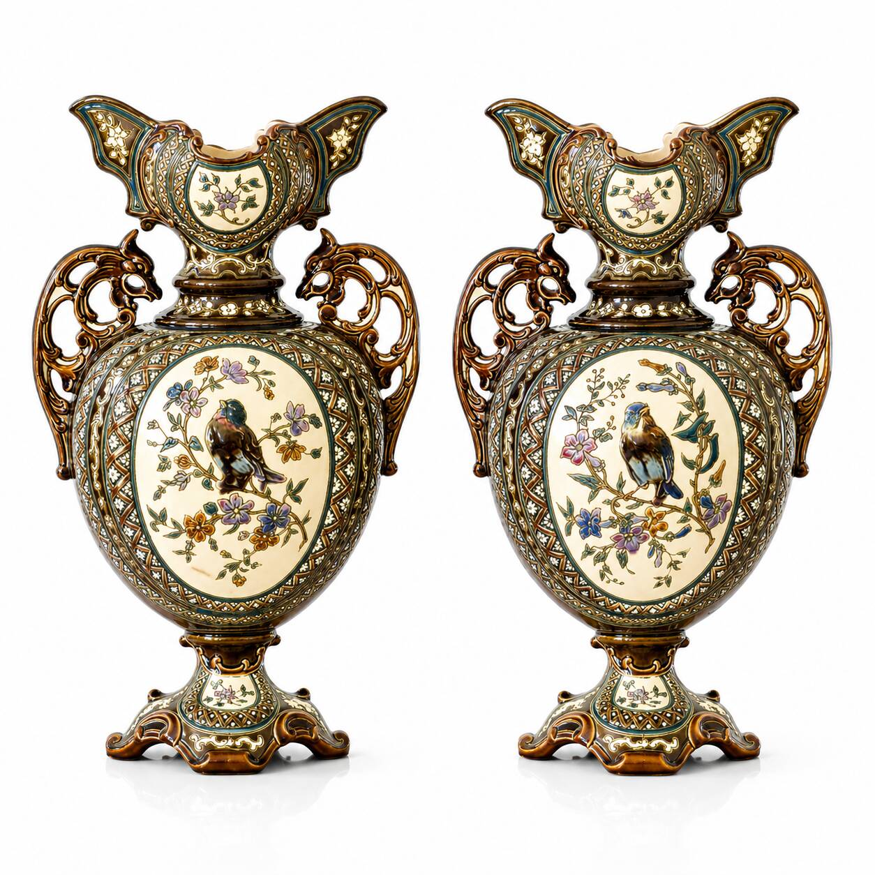 Paire de vases balustres en majolique de 1885 signés Gerbing & Stephan