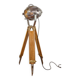 1930s Hewitt Universal Antique Hollywood Film projector Floor Lamp onWooden Surveyor Tripod