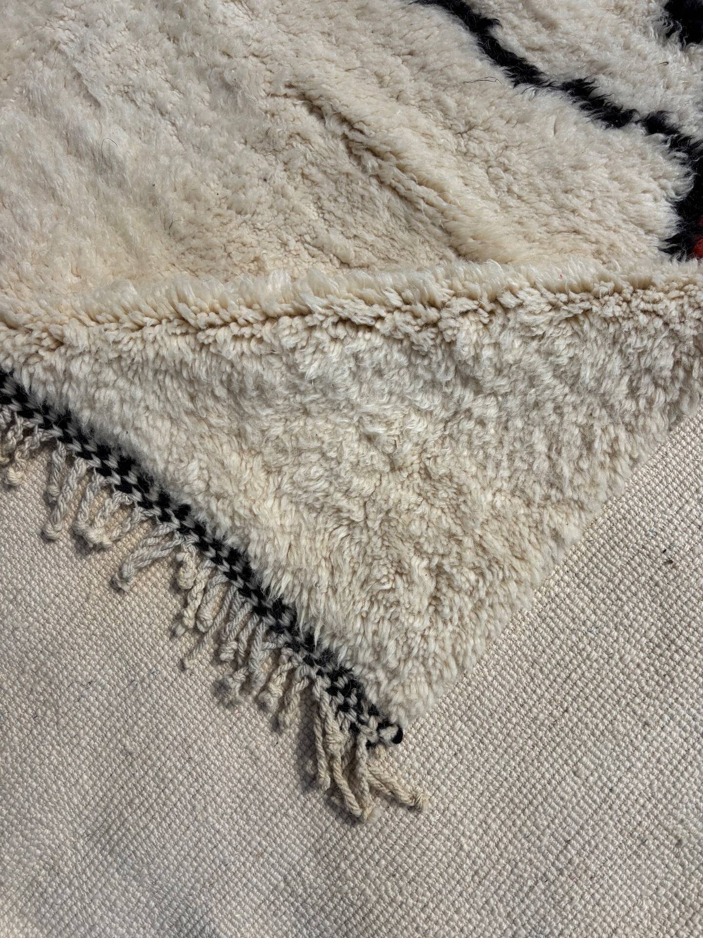 Tapis berbère beni ouarain en laine 250cmx150cm