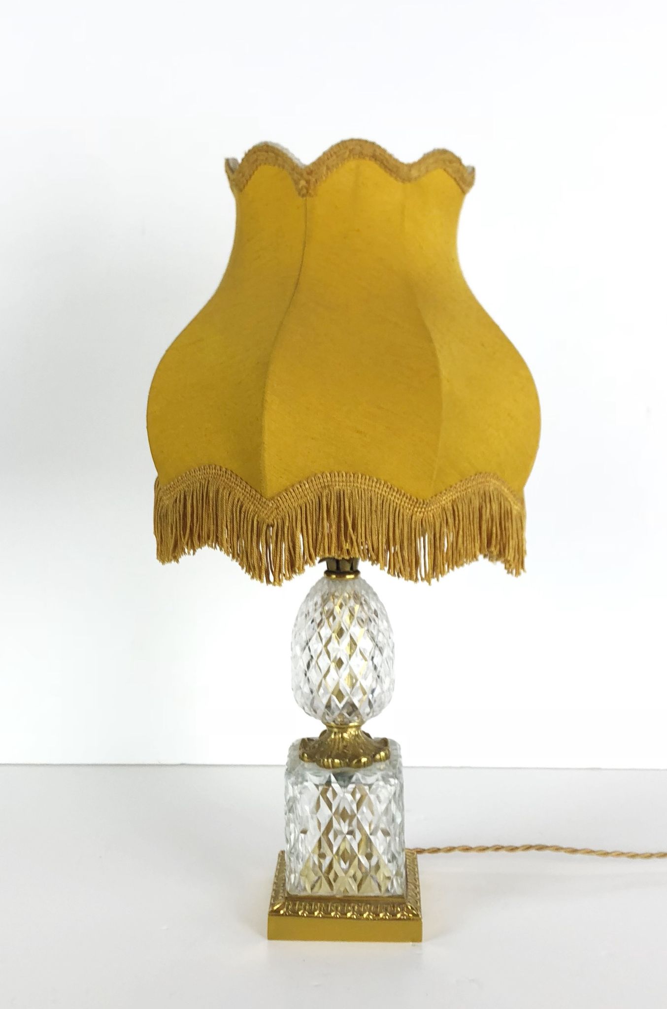 Lampe des années 70 en forme d'ananas