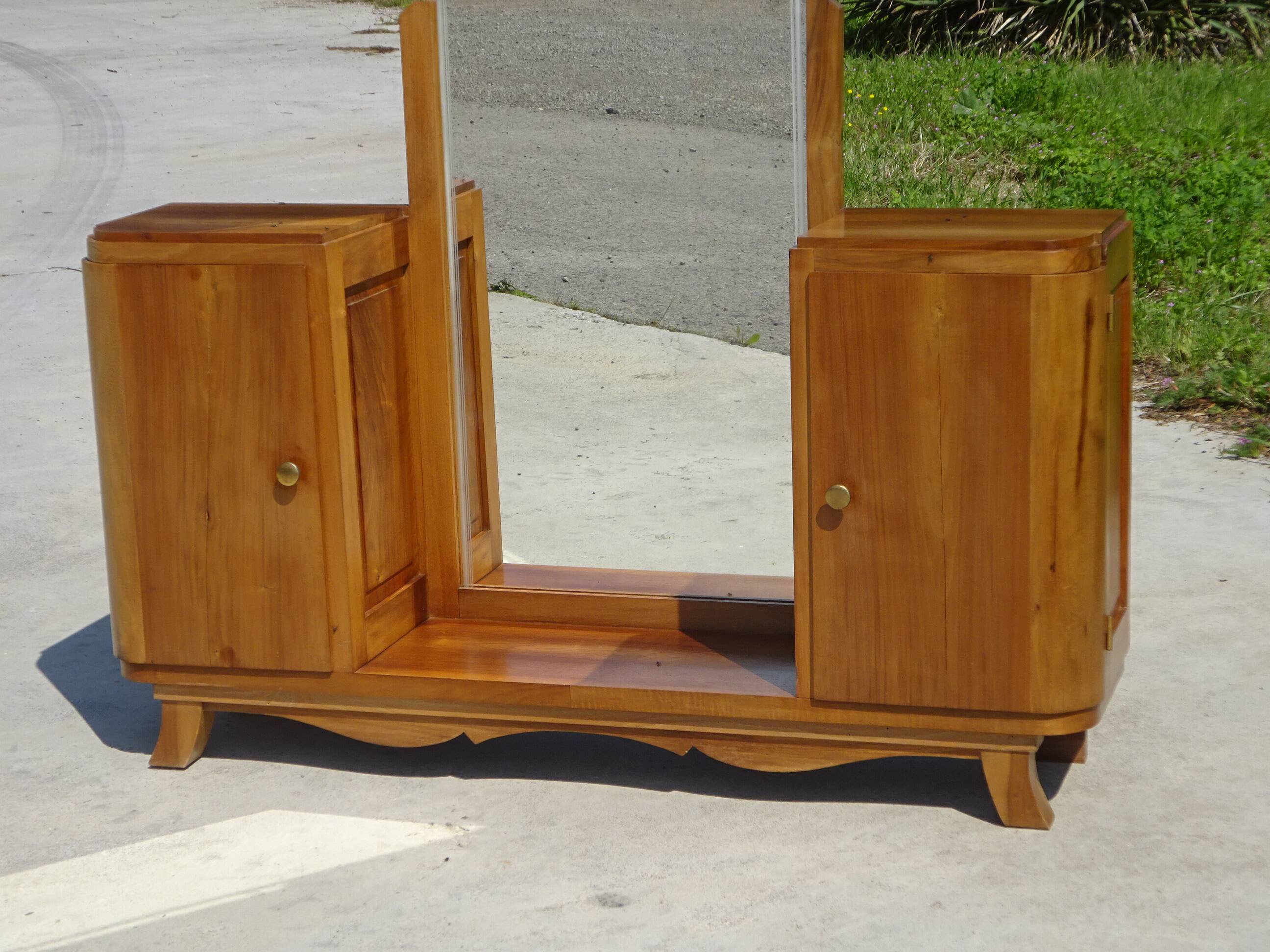 Small Art Deco dressing table in light wood