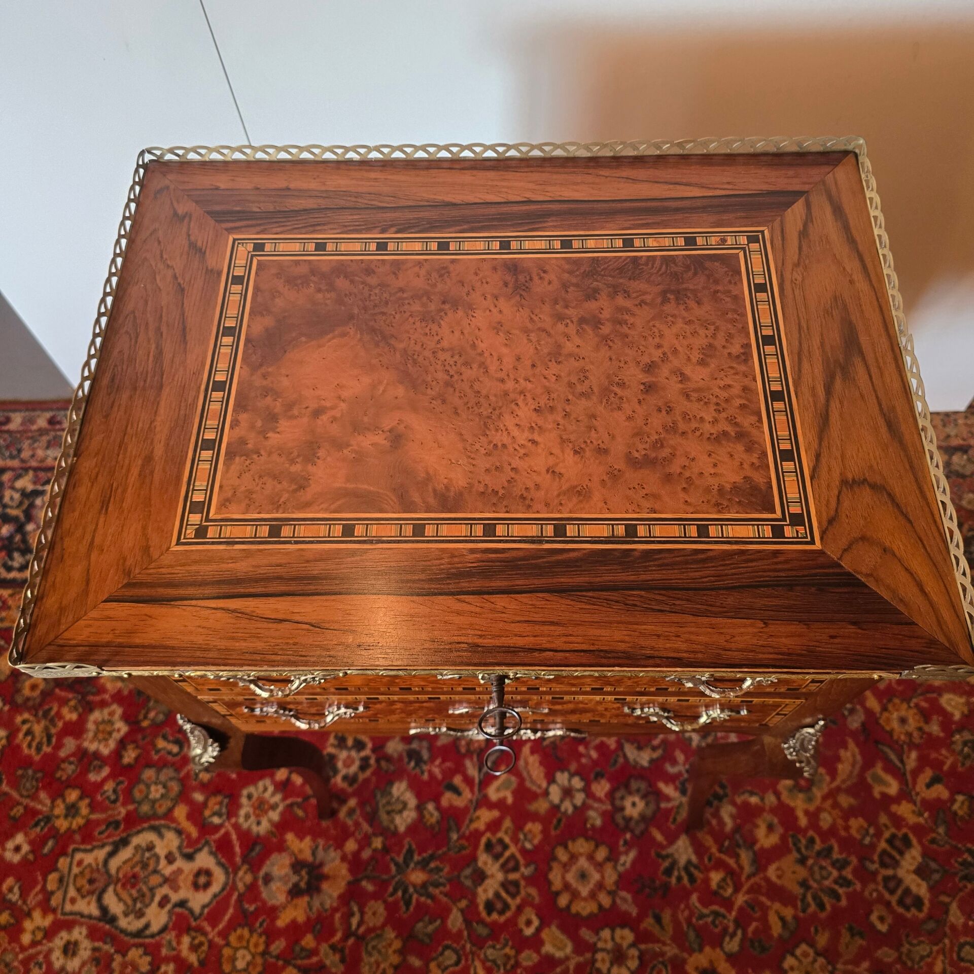 Table de salon style transition