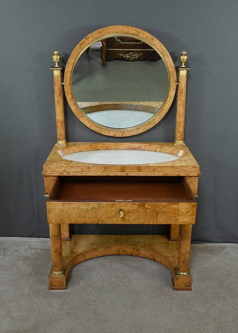 Dressing table in elm burl veneer, Empire period – Early 19th century