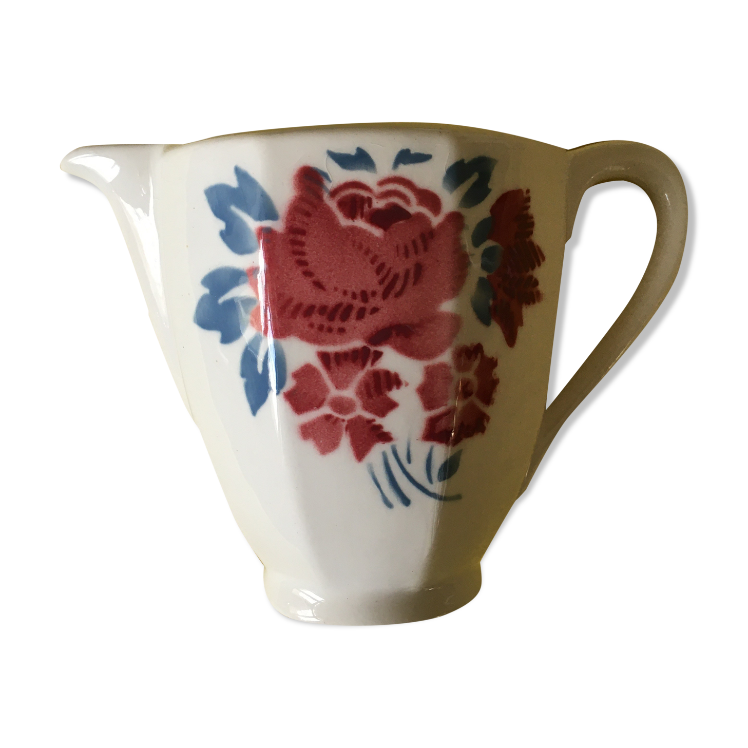 Badonviller milk pot or creamer, rose decoration