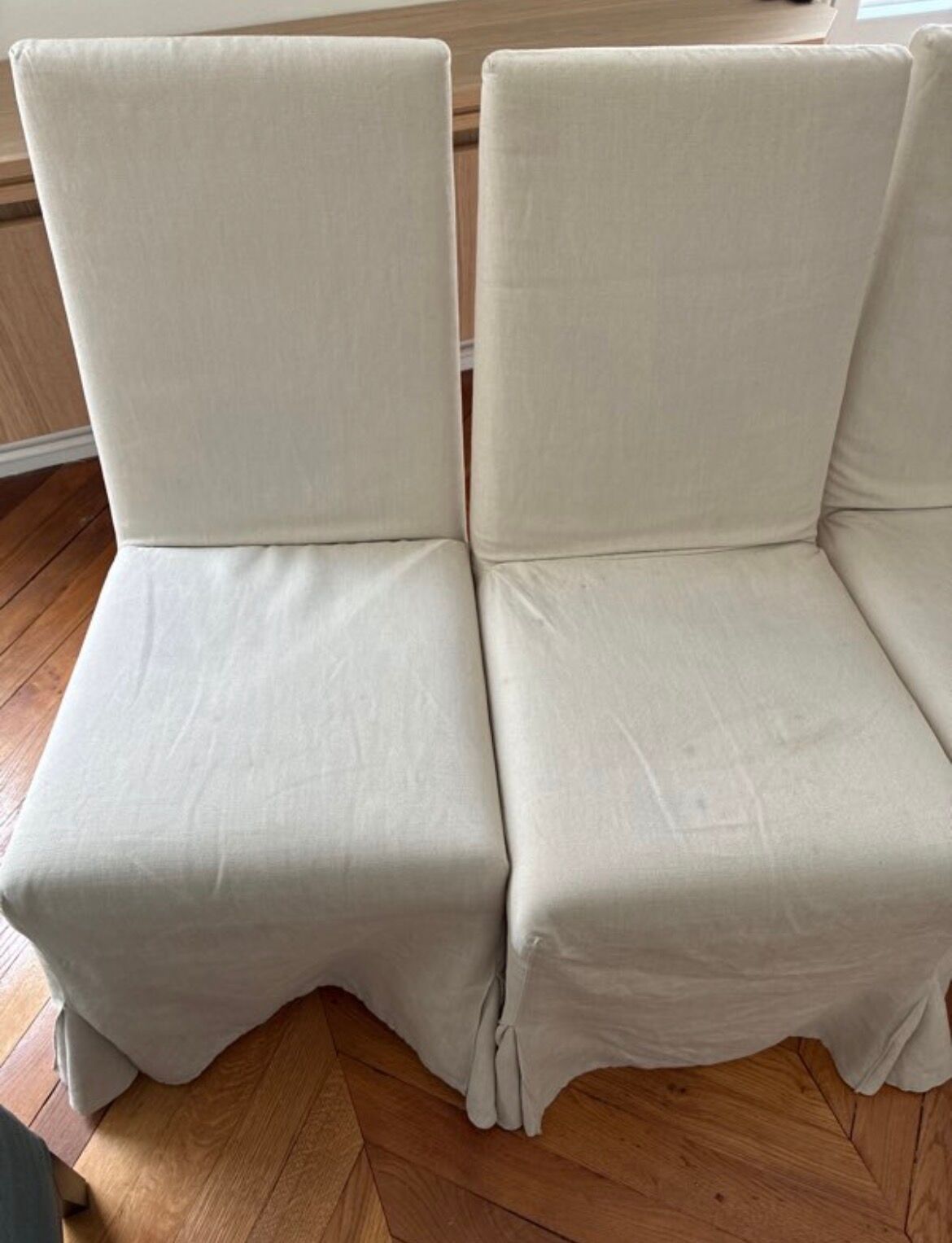 Set of 6 Maxalto chairs with covers.
