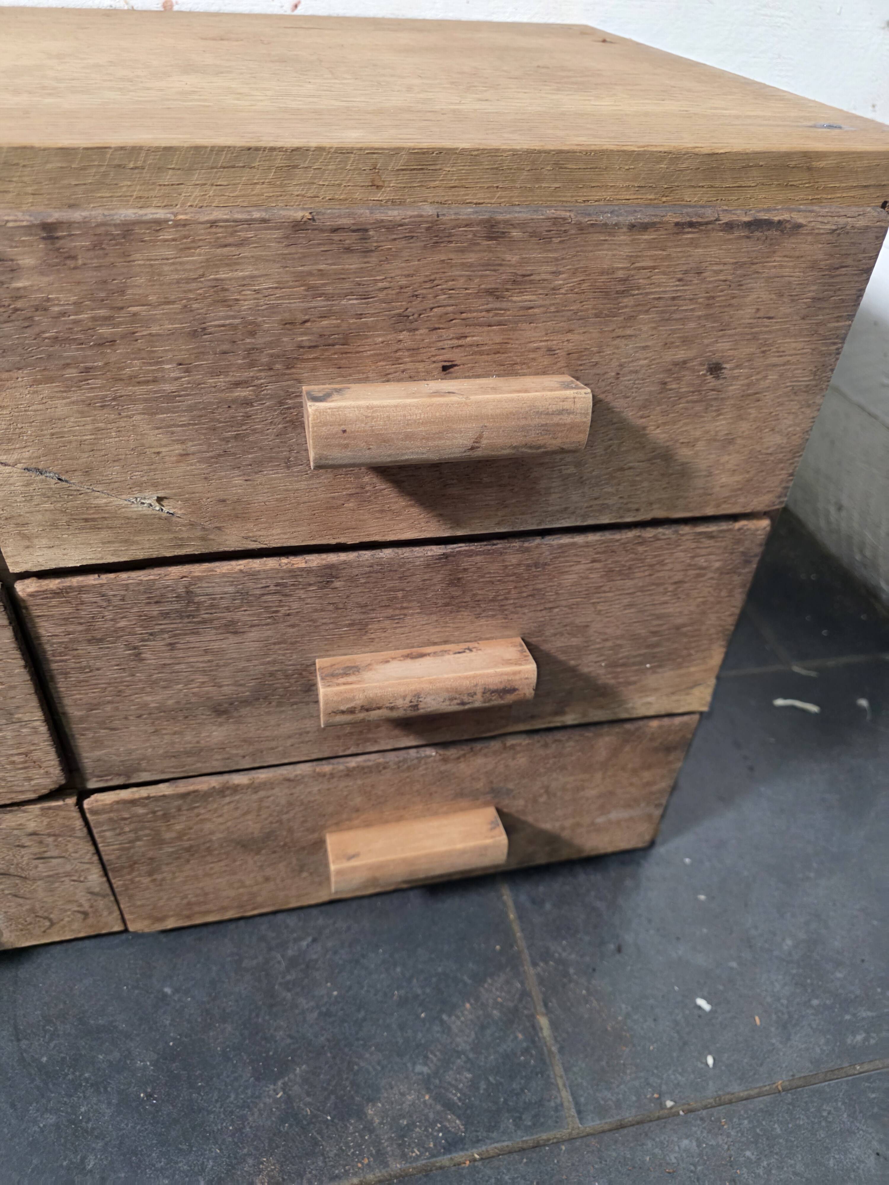 Antique workshop furniture with 6 drawers