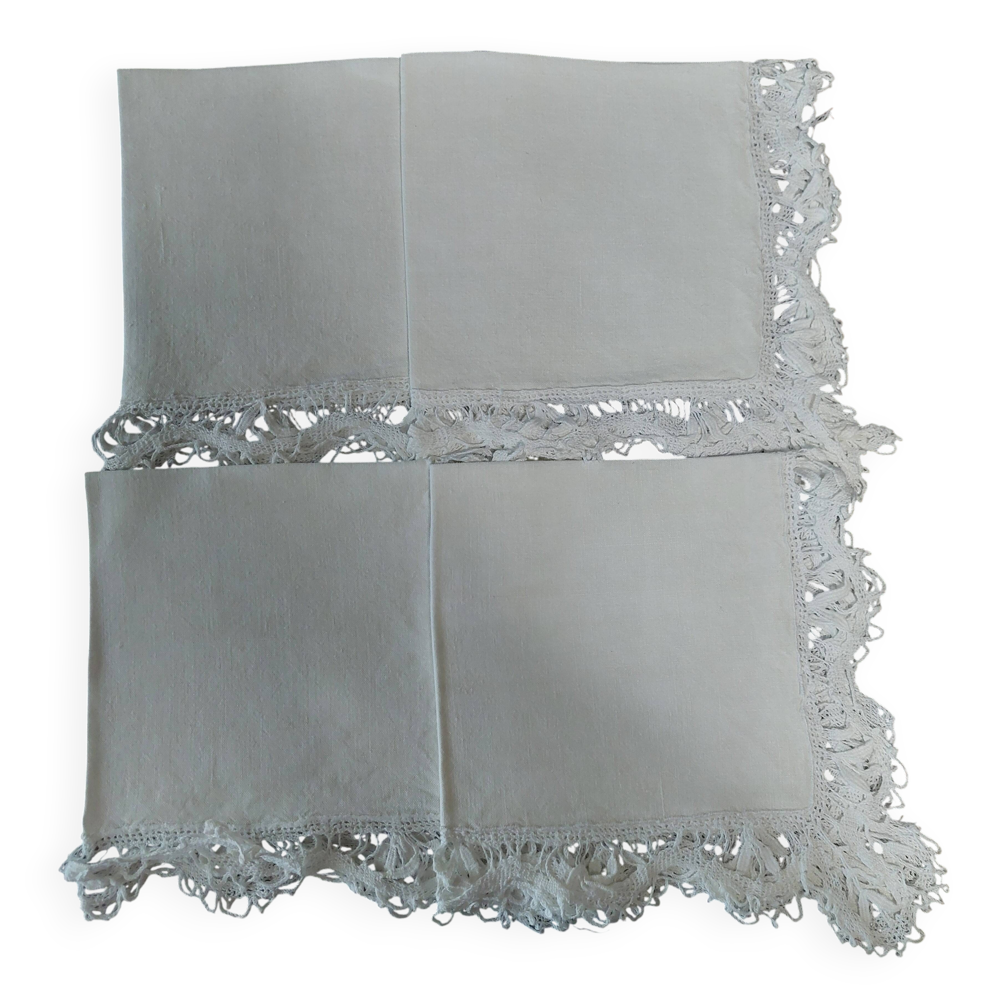 Set of four linen napkins with bobbin lace 31 X 32 cm