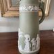 pichet  en jaspe vert Wedgwood 1878 décor Antiquité