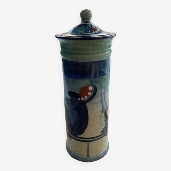Pot with glazed ceramic lid