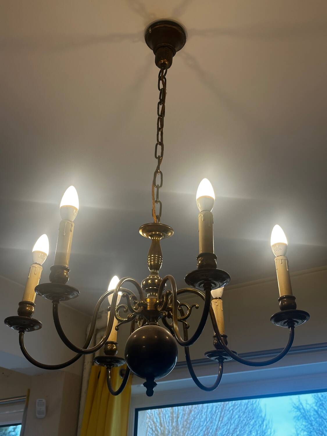 Brass Mid-Century Chandelier - 6 light branches