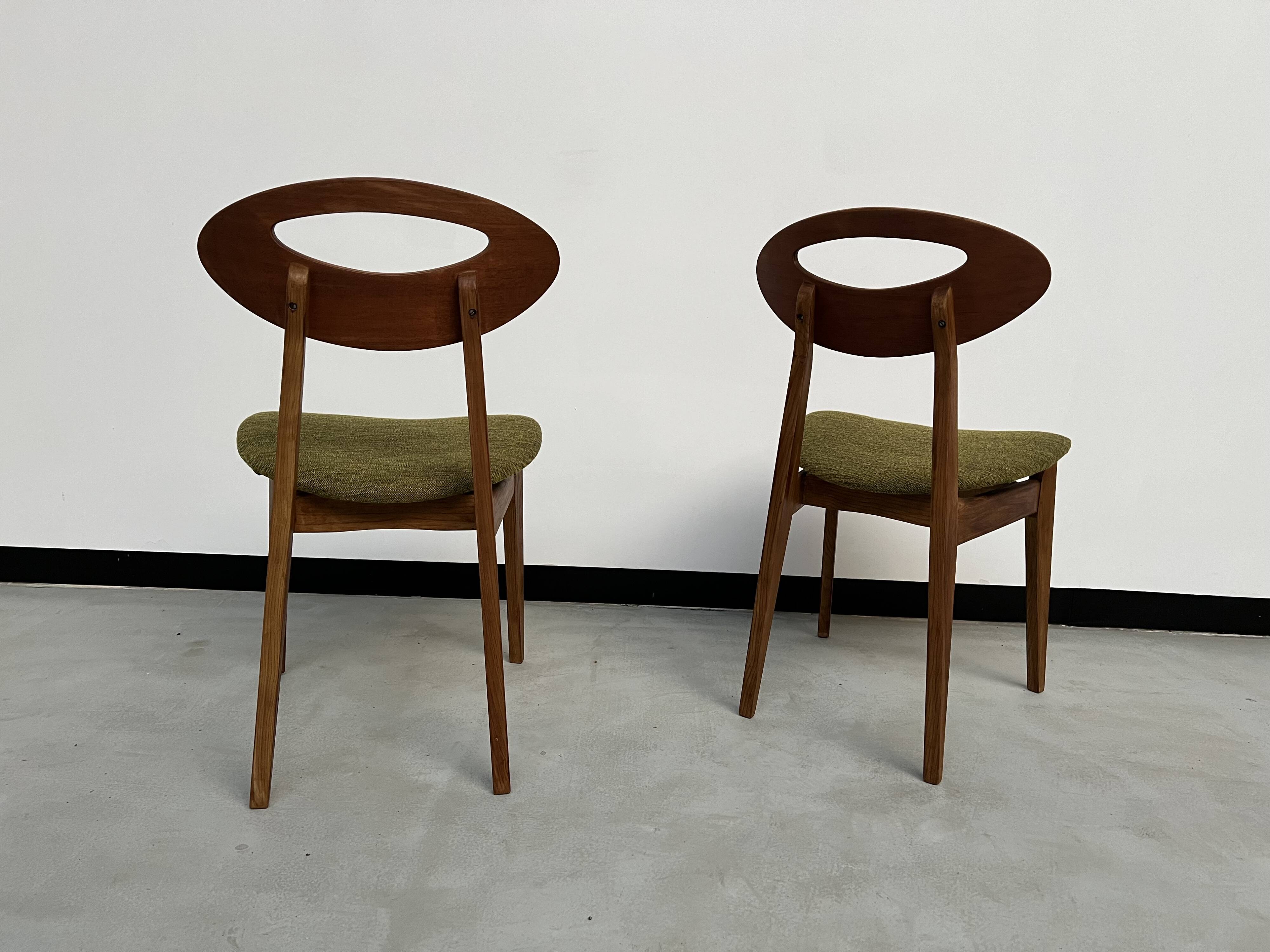 Duo de chaises Roger Landault pour Sentou