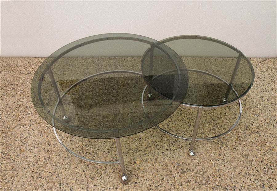 Two-tier swivel coffee table in chromed steel and crystal, 1970s
