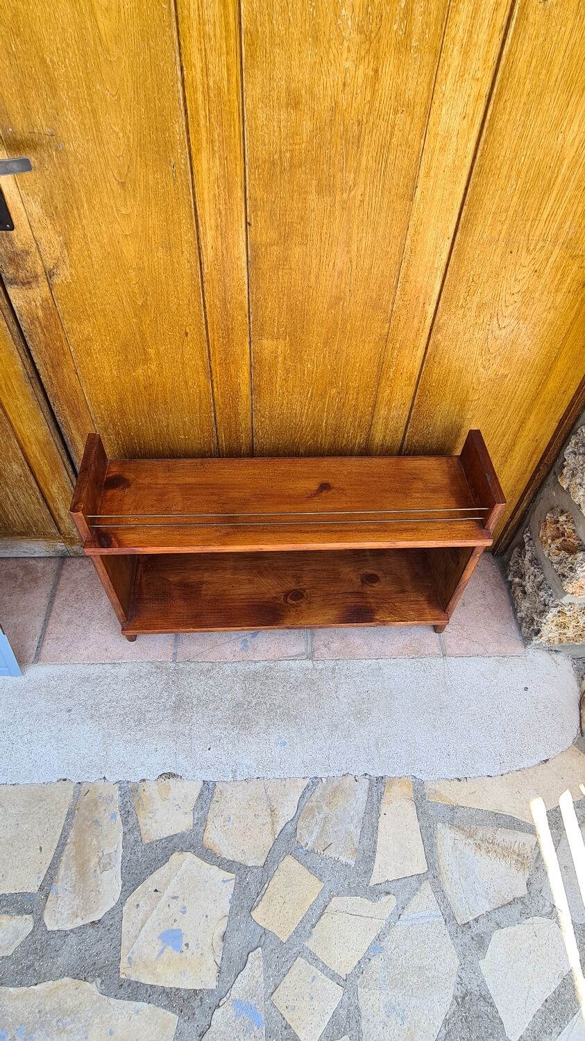 Vintage wall bookcase