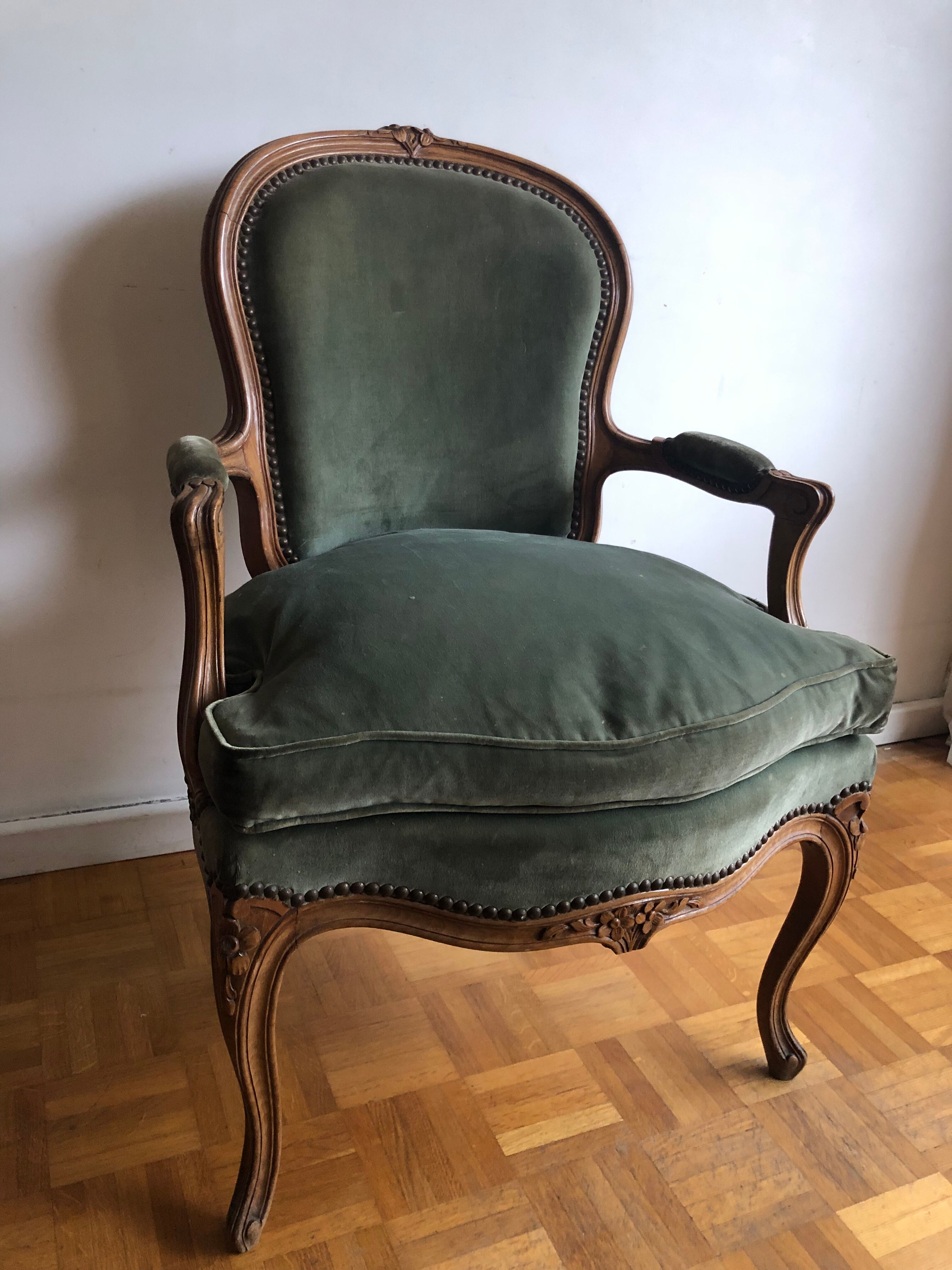 Green shepherdess armchair Louis XV style