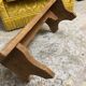 Ancien tabouret marche pied en bois
