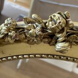 Classic gilded wood mirror