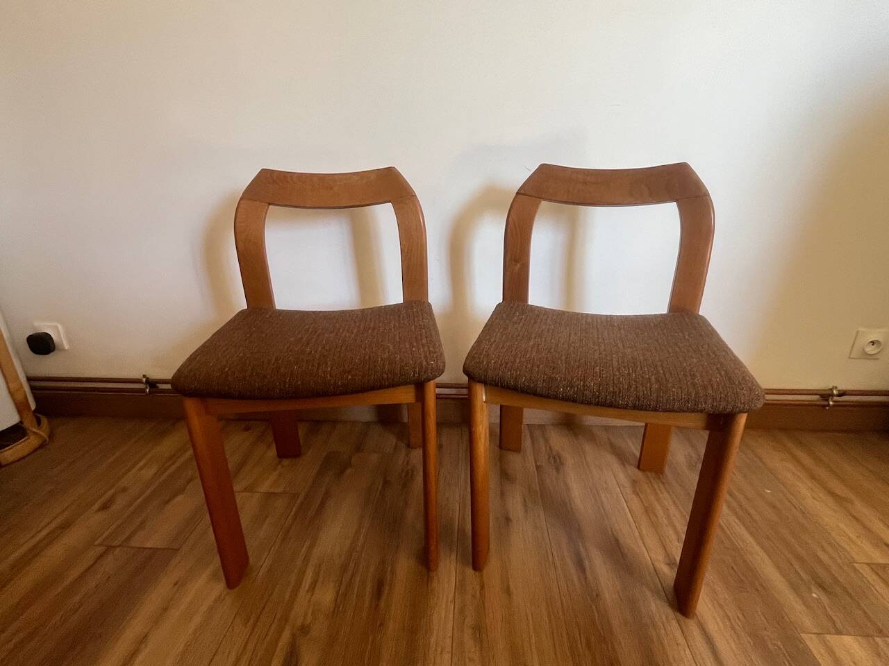 2 wooden chairs