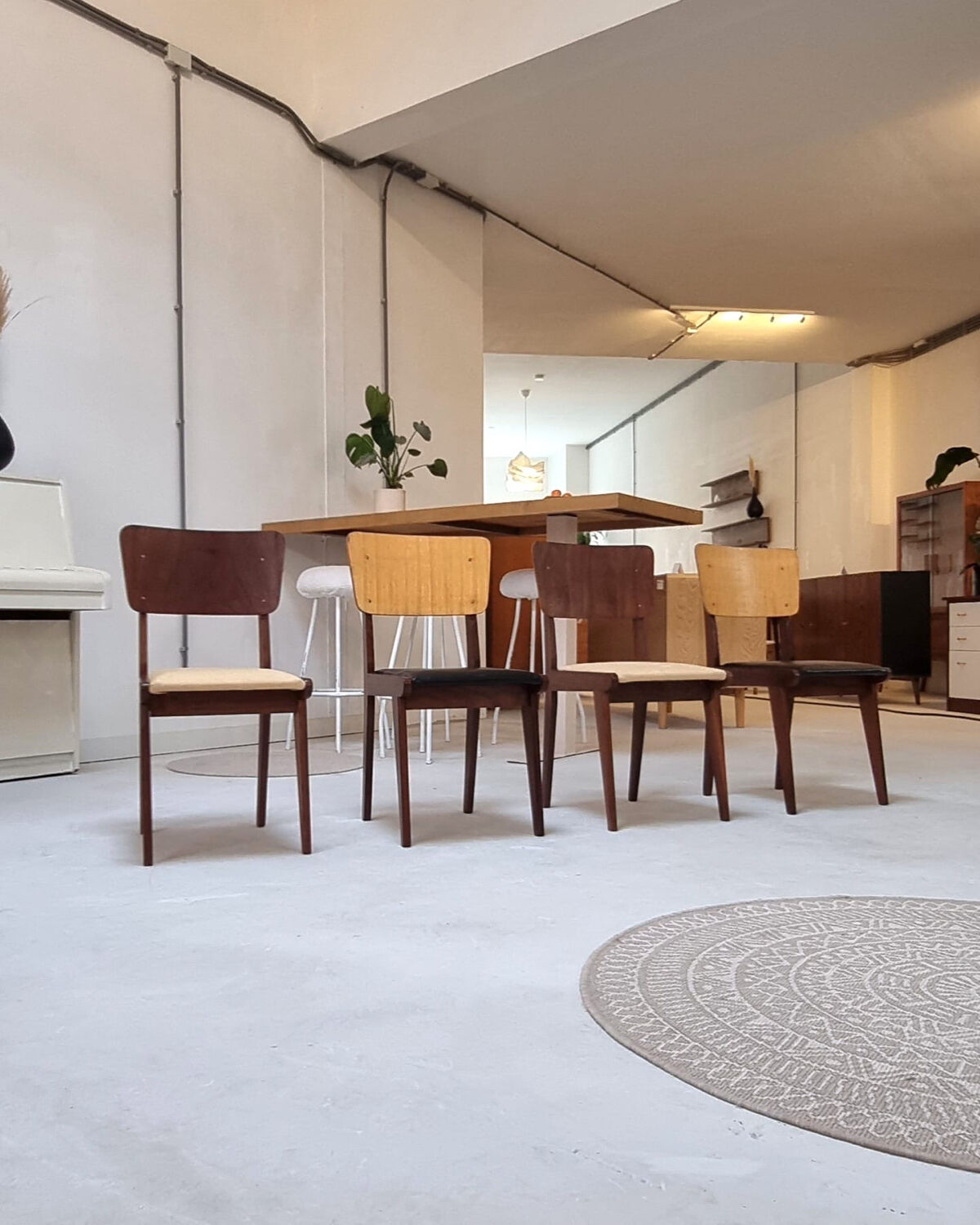 Chairs of the mid-century