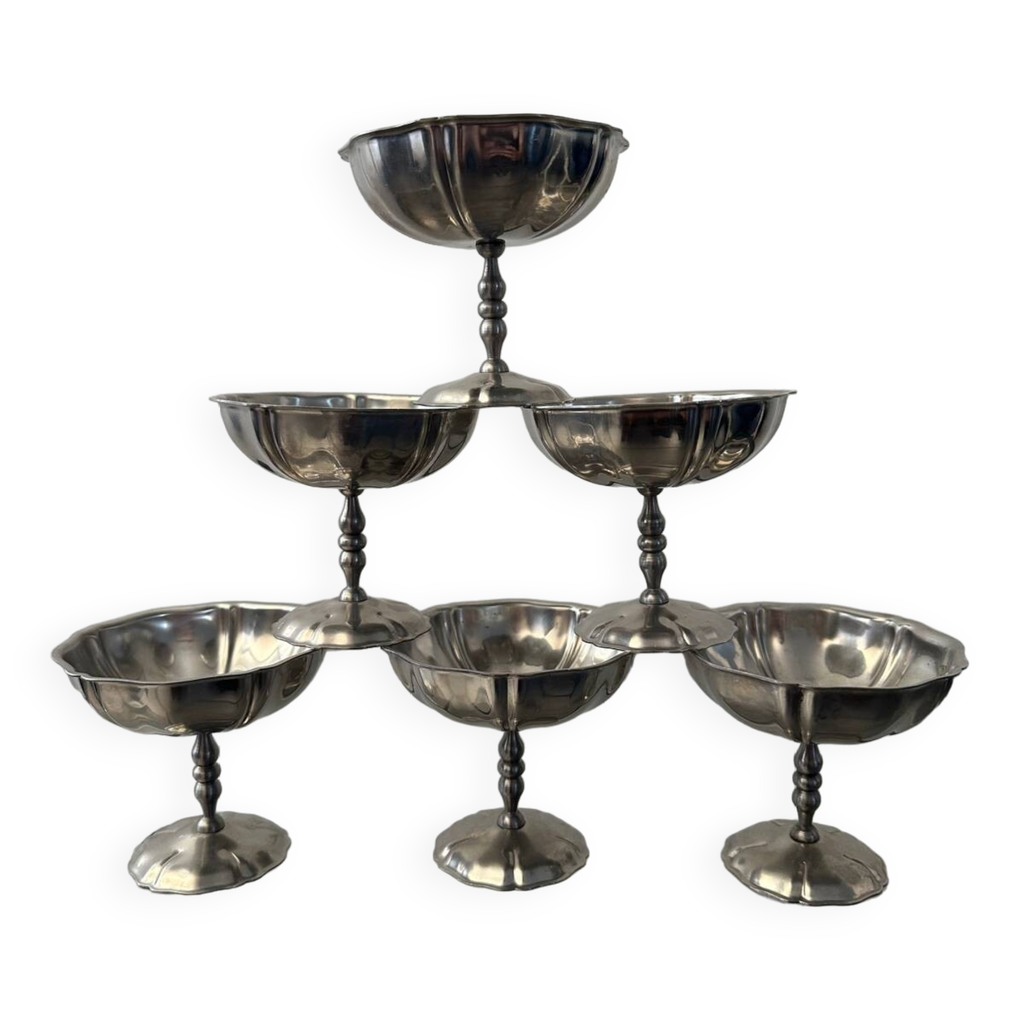 Stainless steel cups