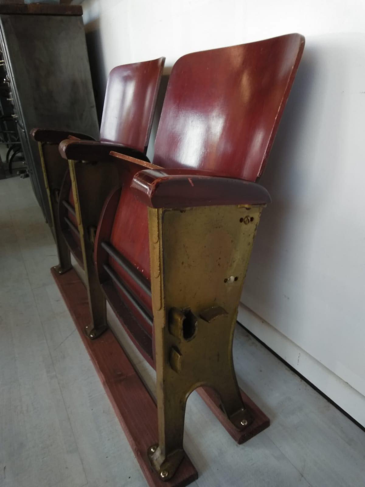 Cinema seat chair