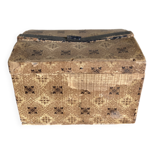 Coffre bombé  en papier