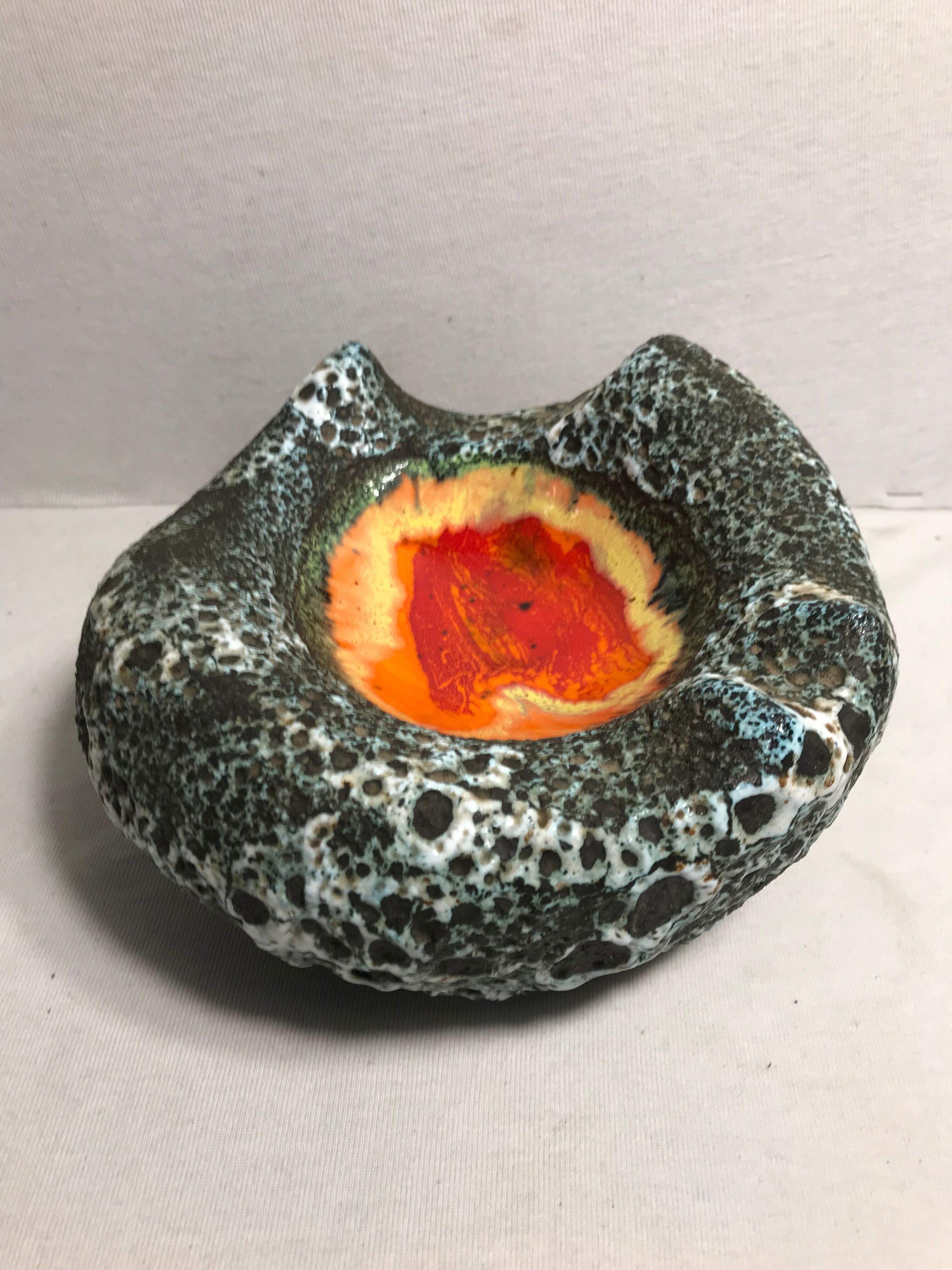 Old glazed ceramic ashtray + Wilts multicolor large model Vintage