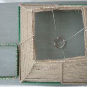 Abat-jour pyramide en fil de jute bistre et vert
