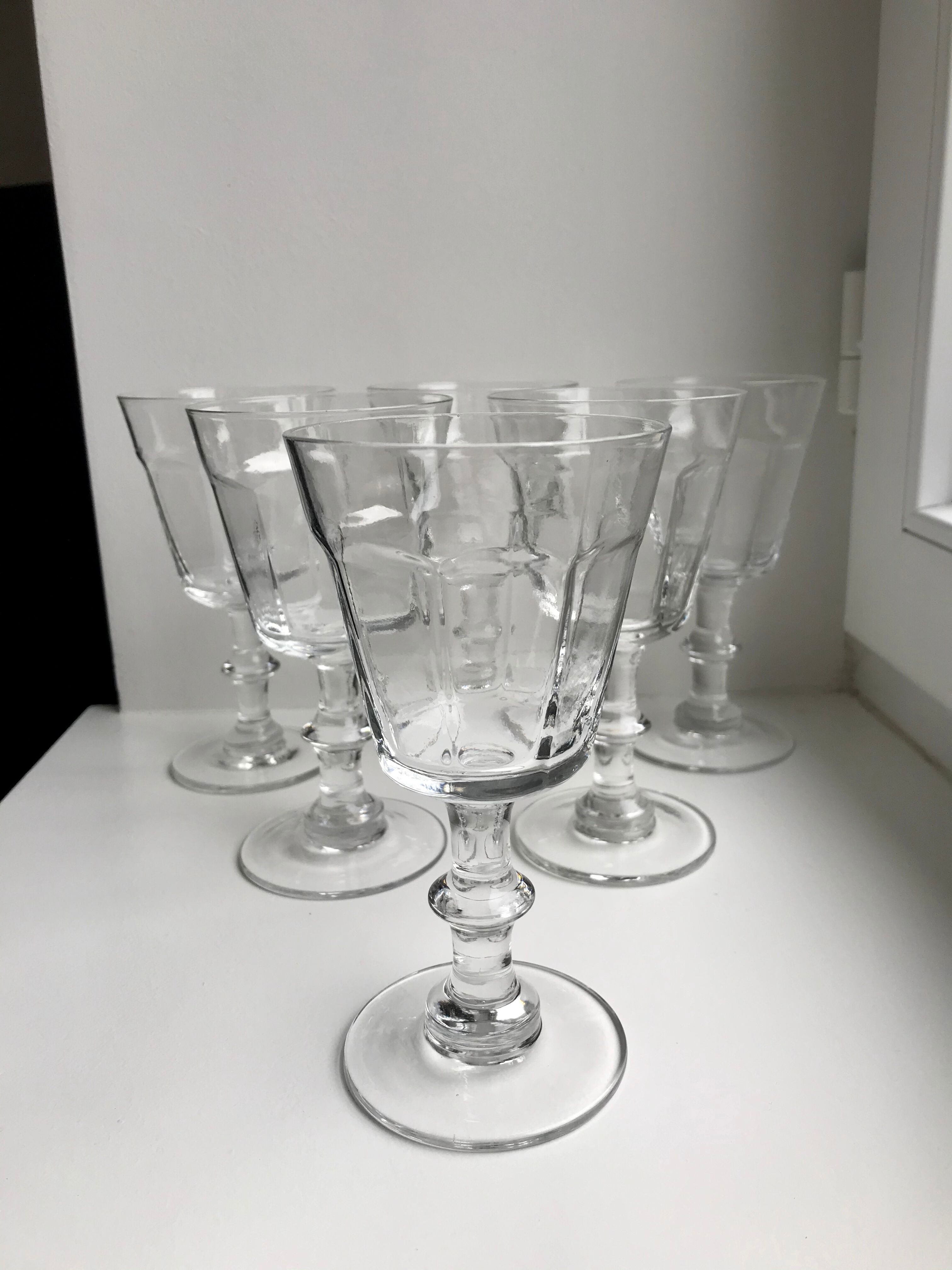 Set of 6 20s moulded glass glasses