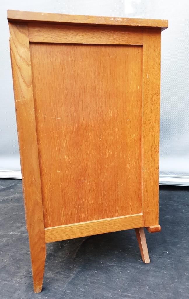 Dresser 1960 rattan braces