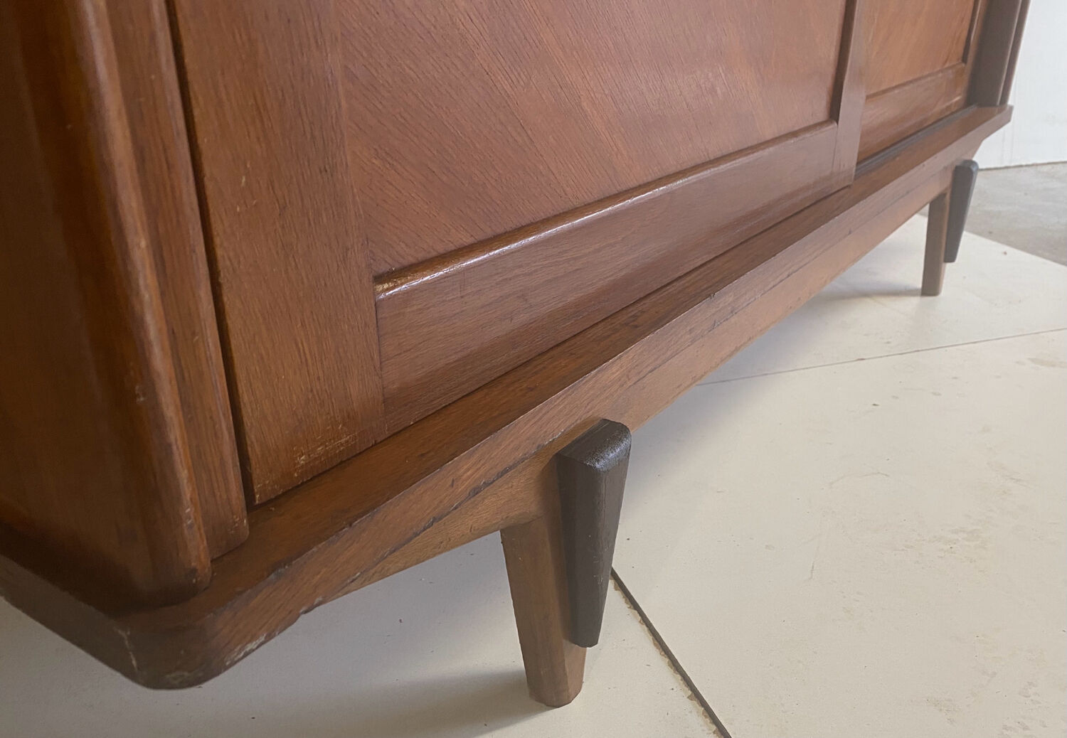 Vintage cabinet feet compass