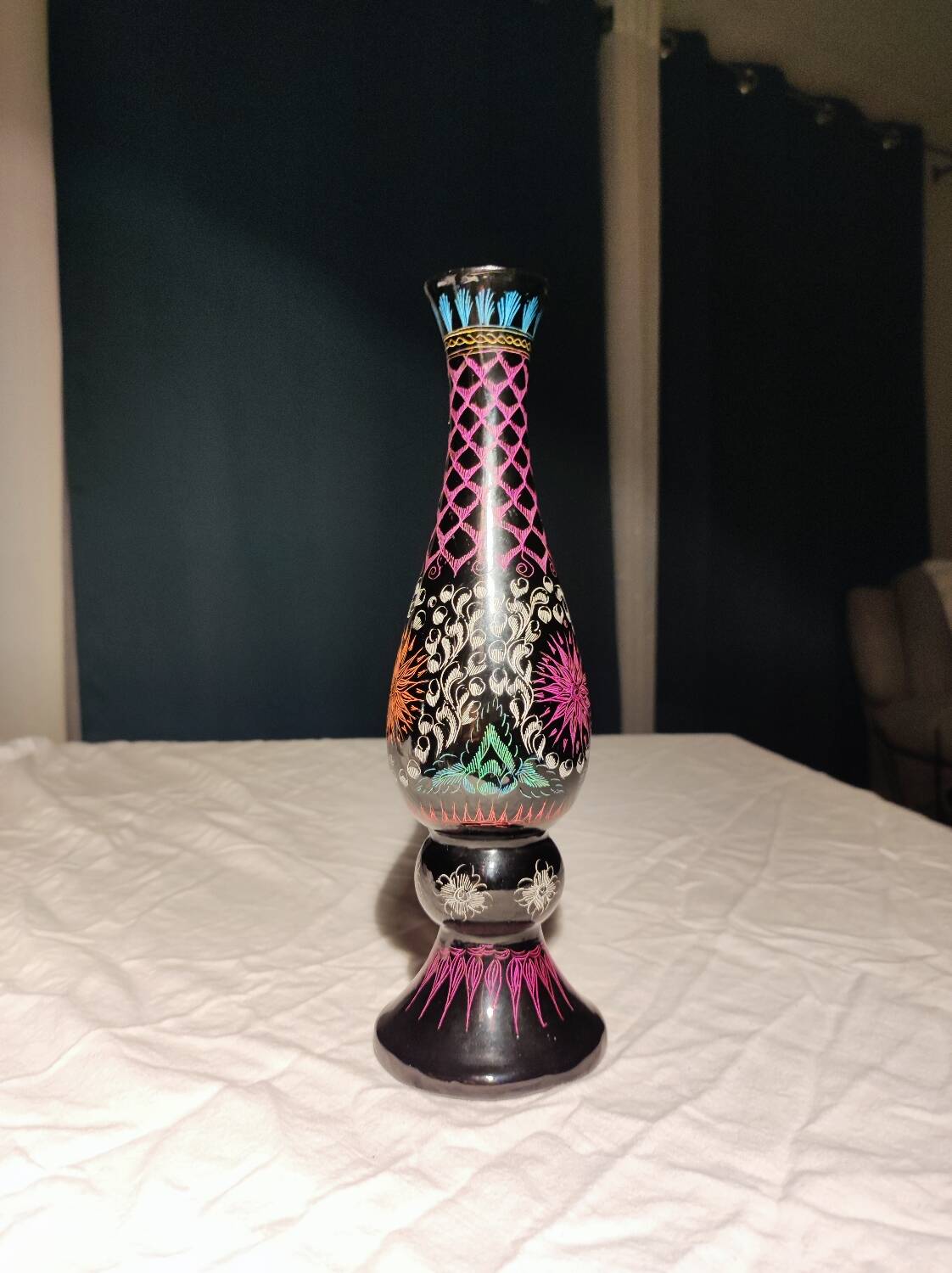 Single-flower vase