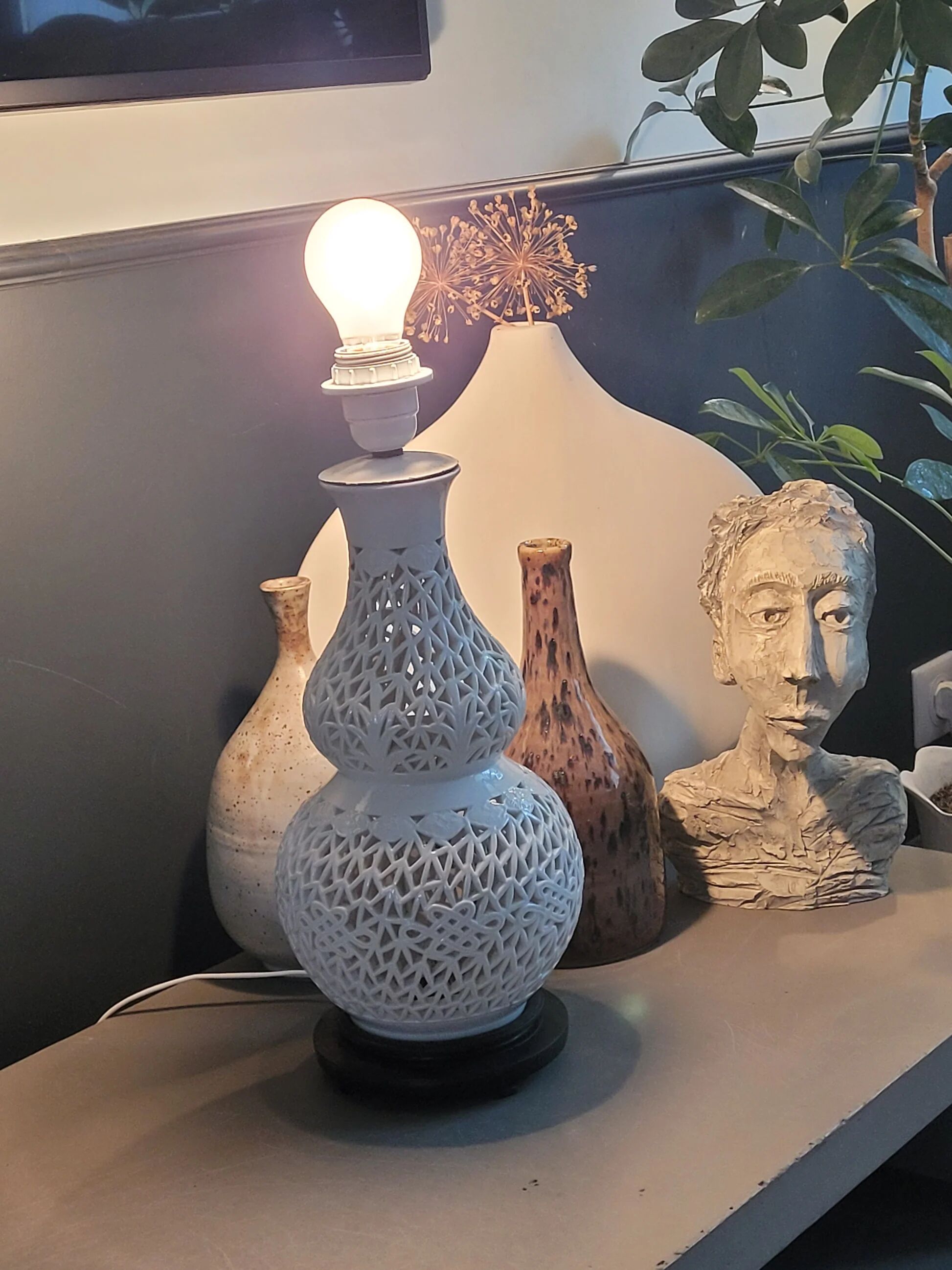 Lampshade in perforated ceramic
