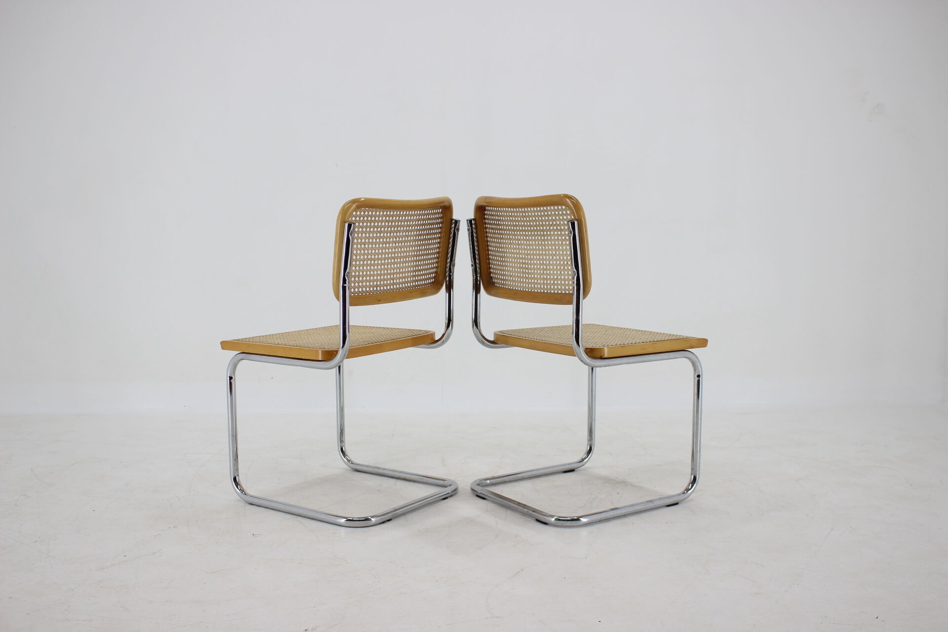 Set of six chrome plated and wood italian dining chairs by Breuer, 1970s