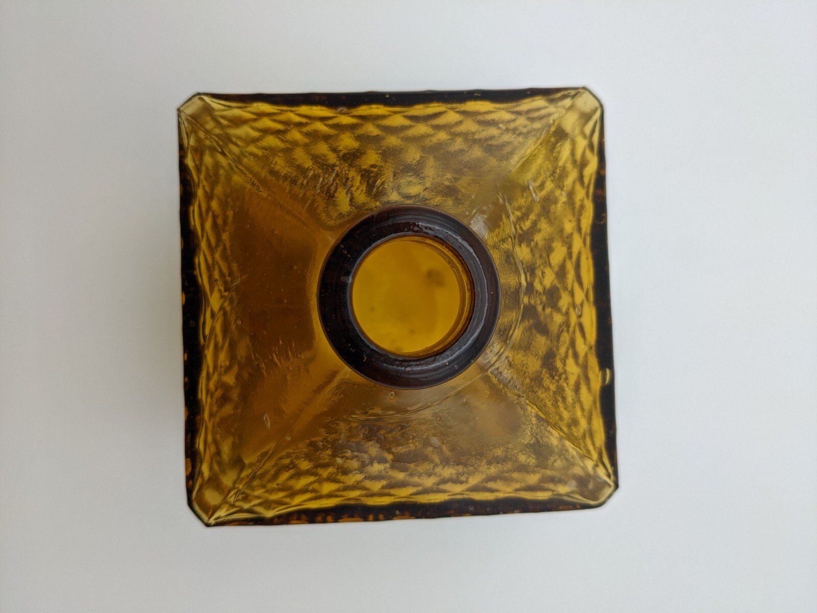 small square carafe, smoked brown