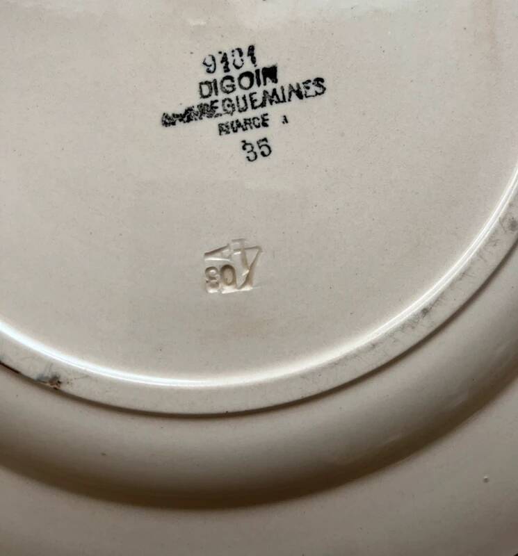 Digoin earthenware serving dish