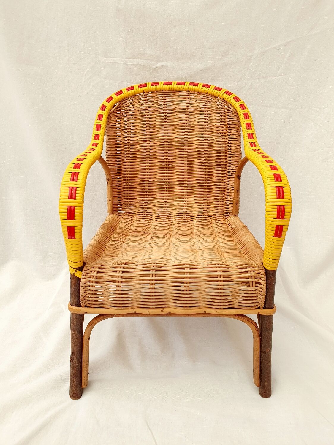 Wicker children's chair