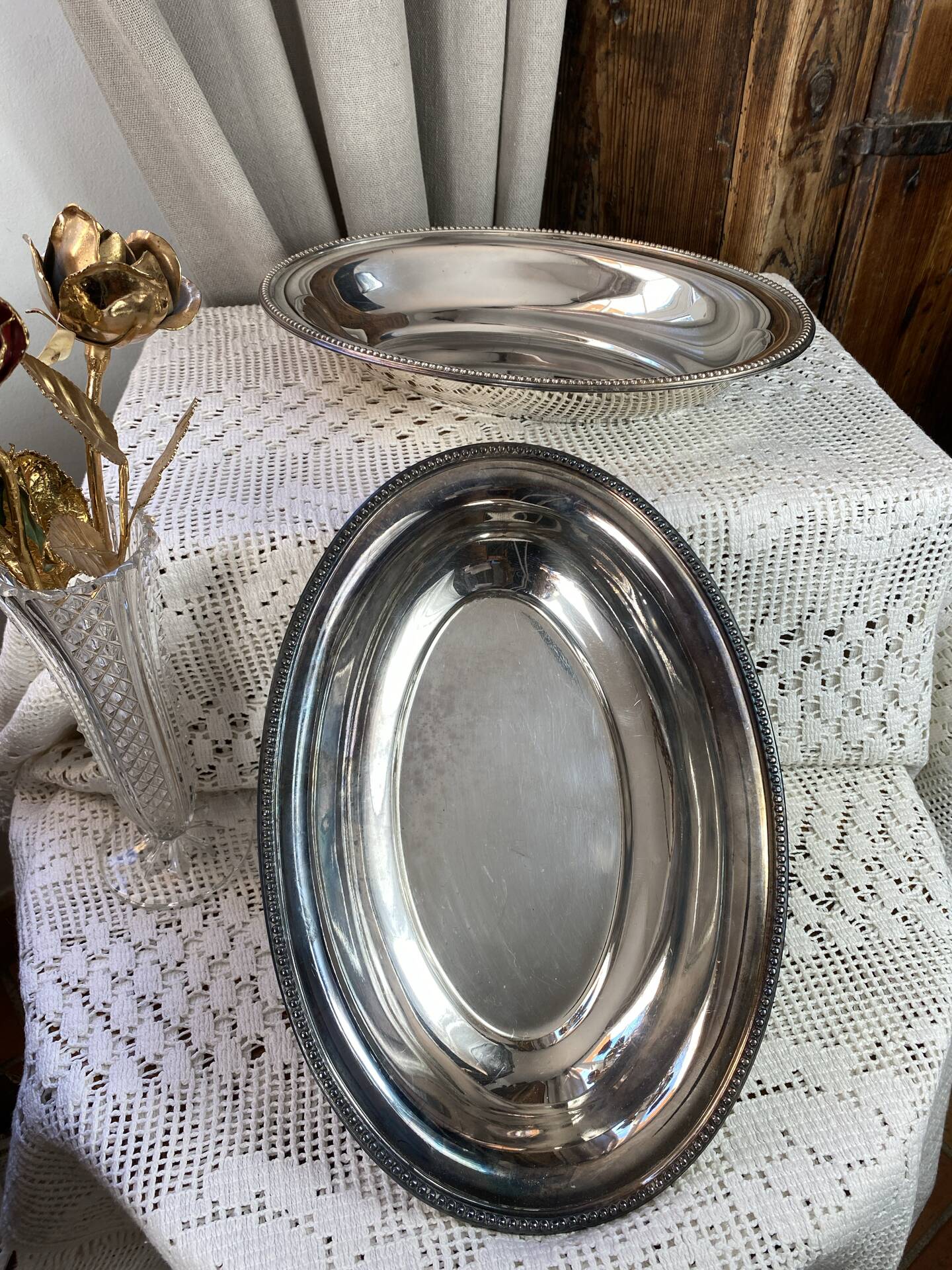 silver-plated metal service trays, Le Mondial silverware