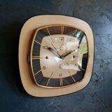 Vintage clock wall clock silent square "SMI Beige Black"