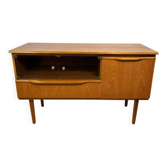 Mid-Century Retro Vintage Teak TV Unit / Media Cabinet by Sakol 1970  Compa