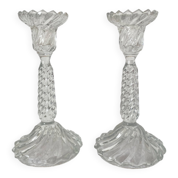 Paire de bougeoirs en verre
