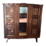 Armoire style Louis XIii