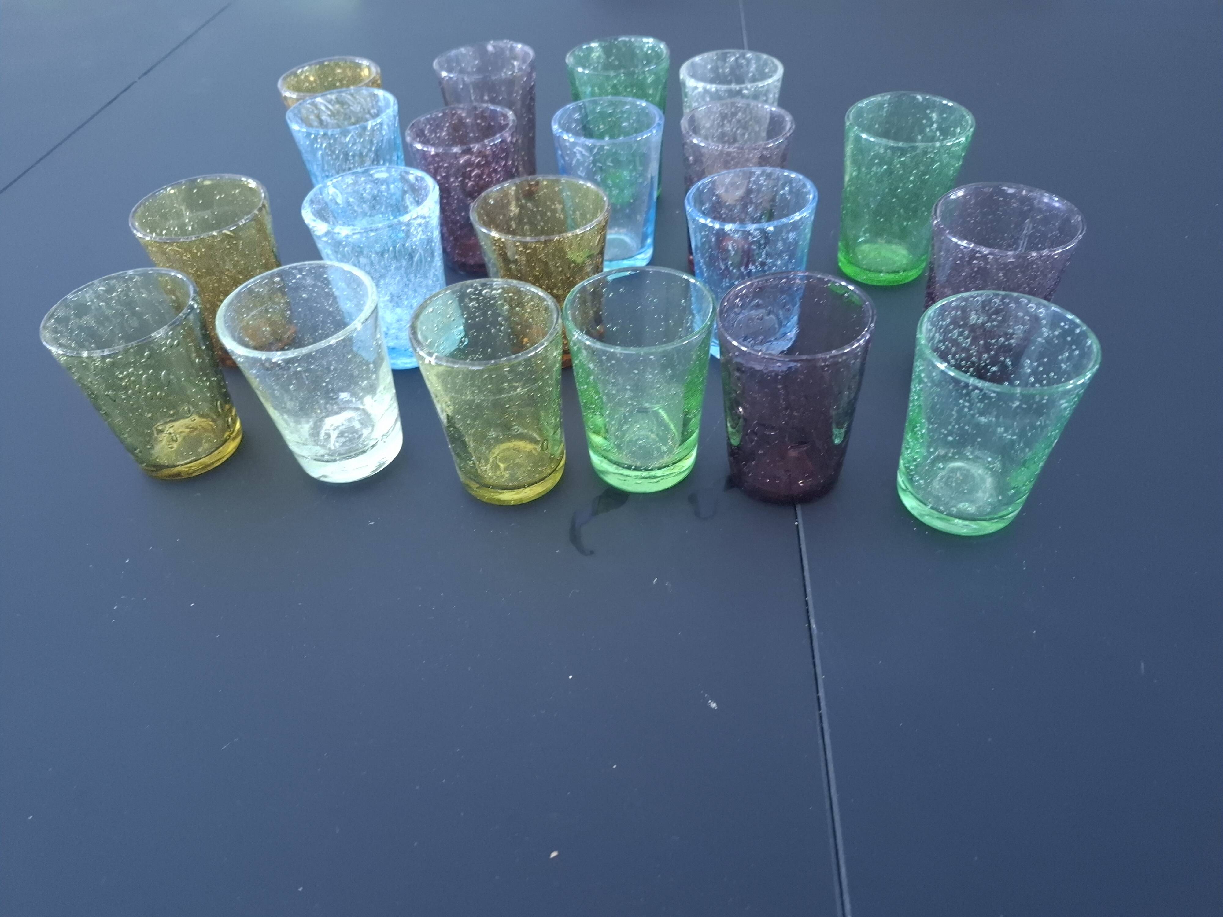 20 verres biot en verre souffle