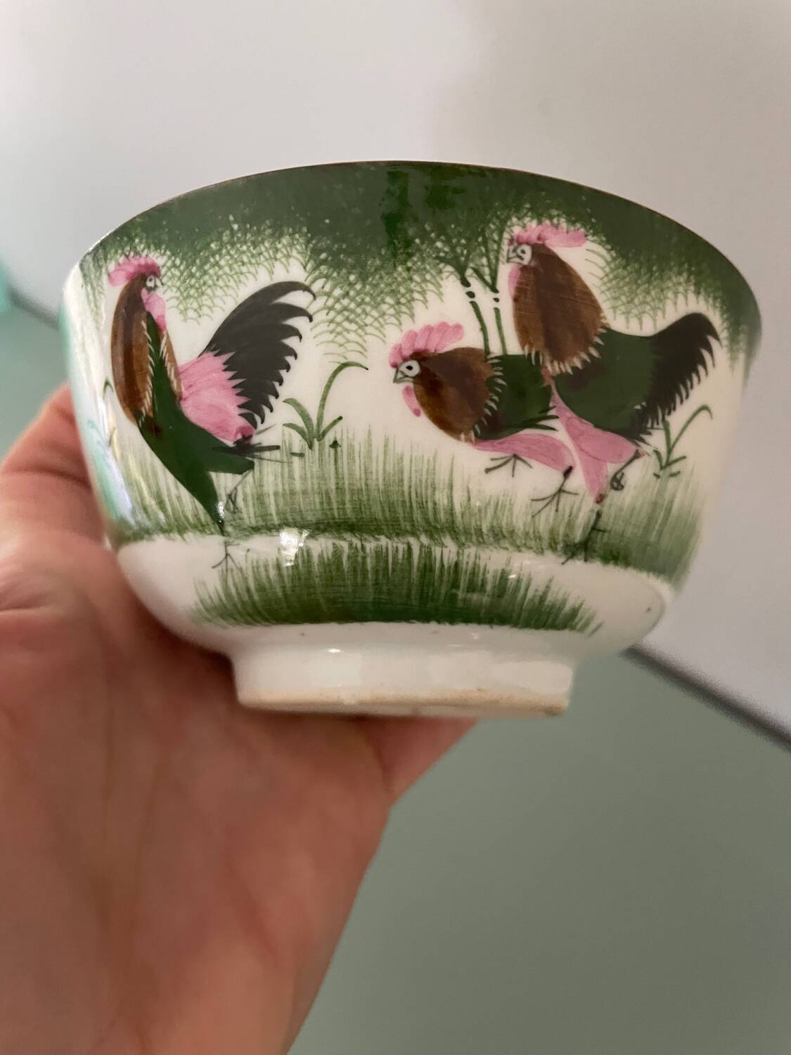Set of 4 Chinese porcelain bowls, rooster patterns.