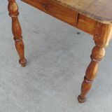 Farm table
