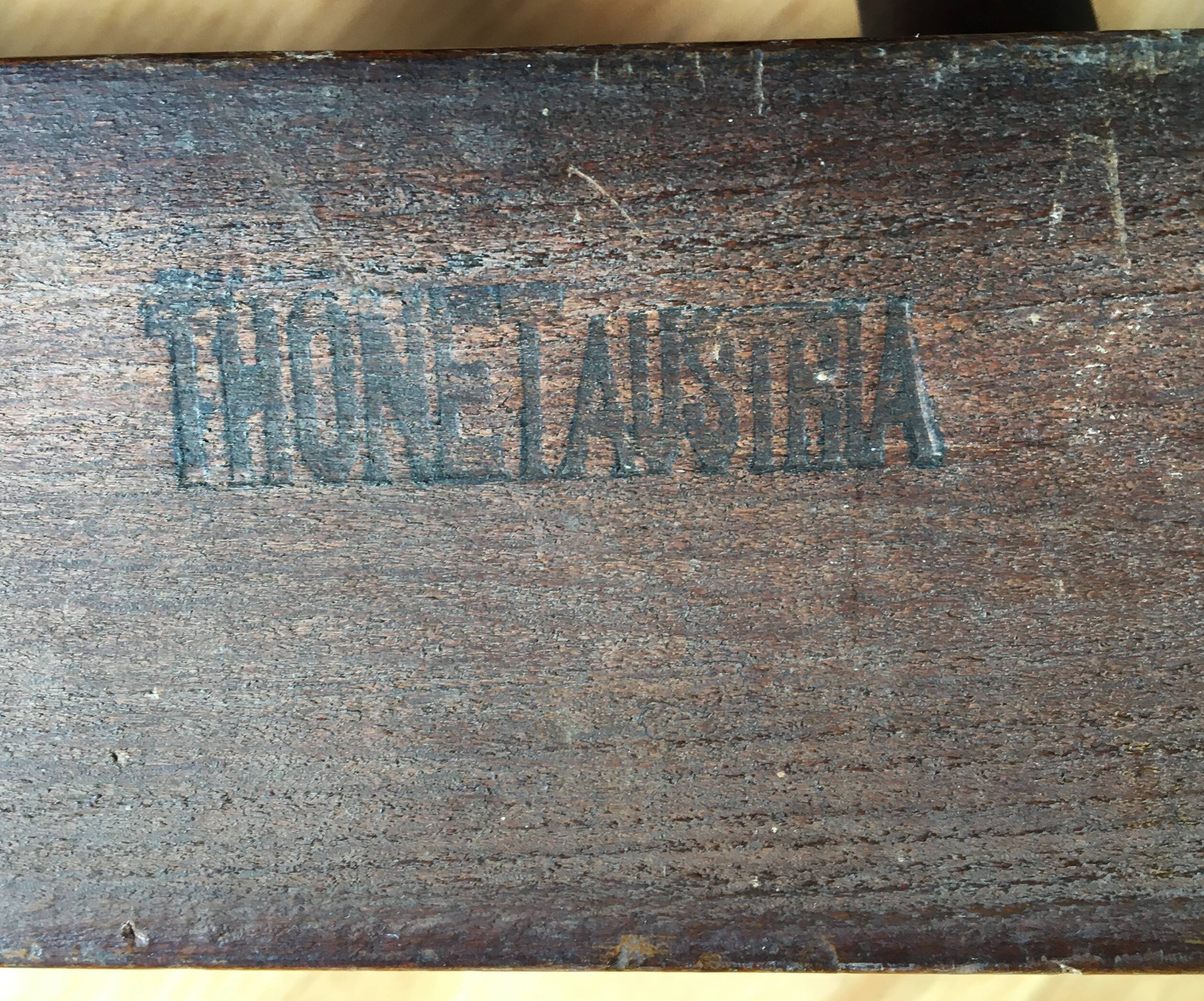 Wall coat rack Thonet