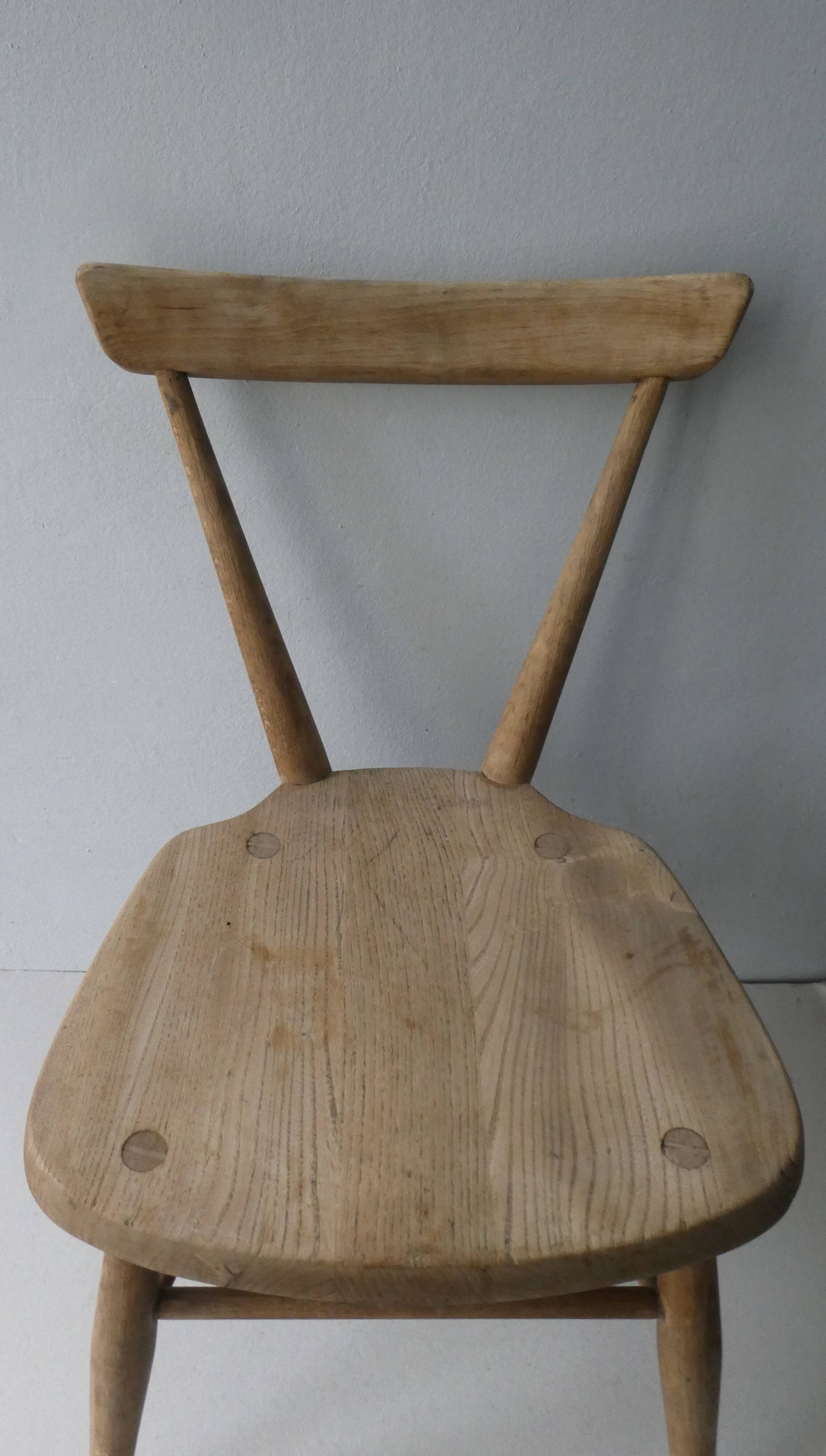 Lucian Ercolani children's chair for Ercol, 1960s