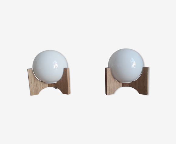 Paire de lampes de chevet en opaline