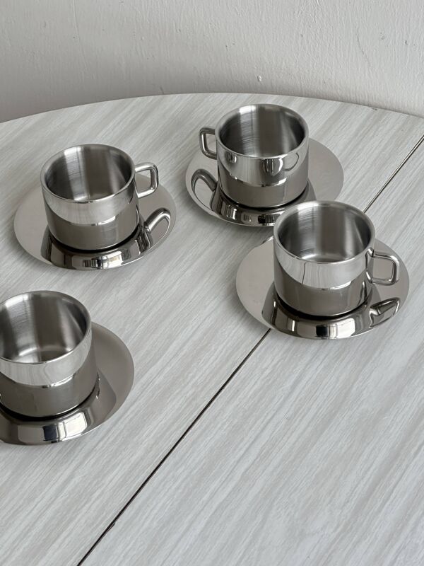 Lot de 4 tasses à café en inox avec sous-tasses