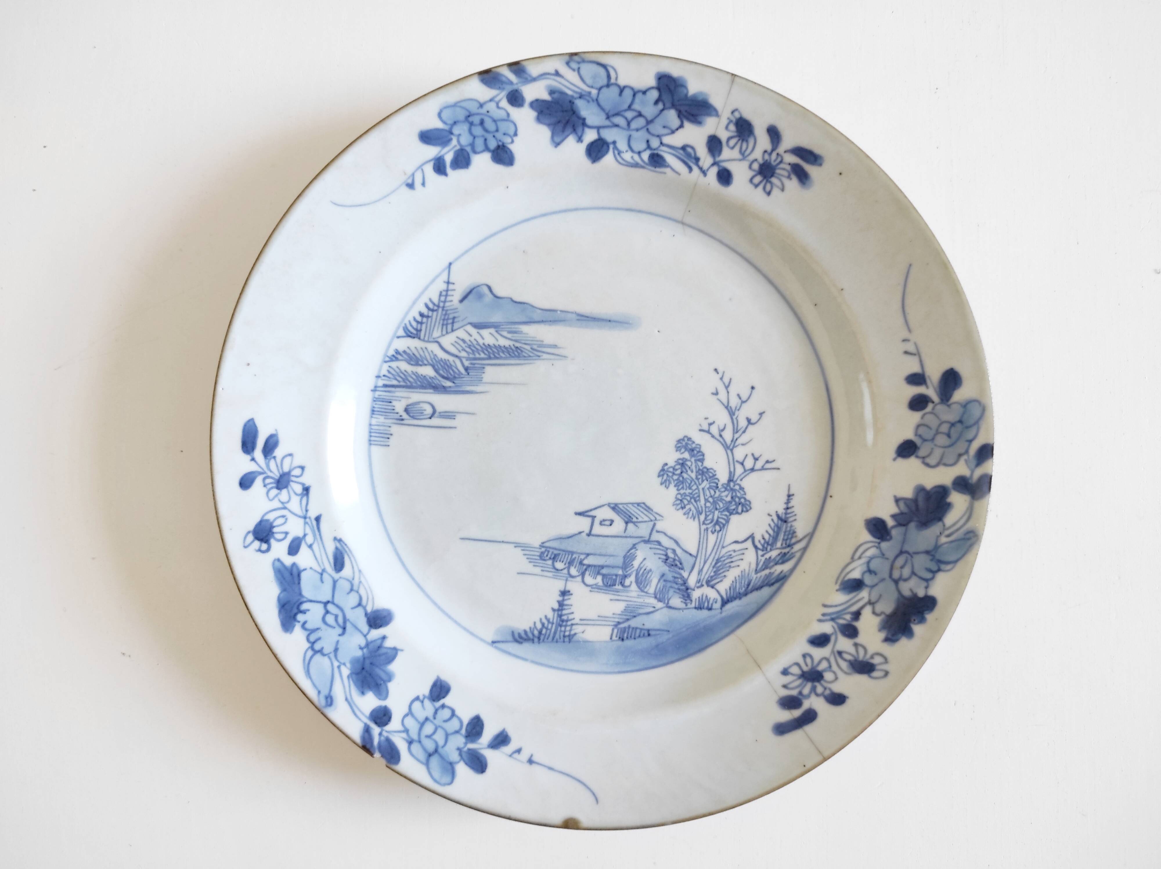 18th century blue and white Chinese plate